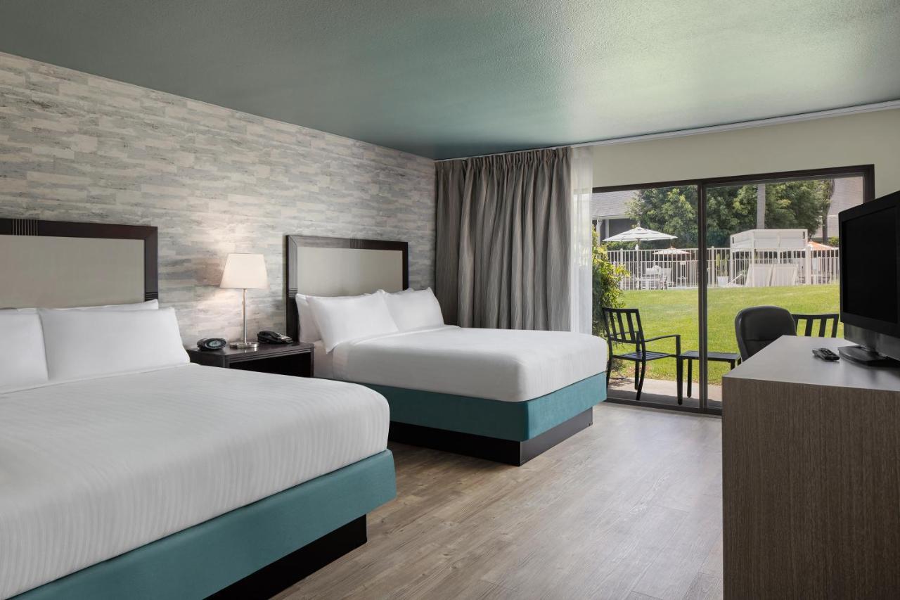 Carlsbad By The Sea Hotel Екстериор снимка